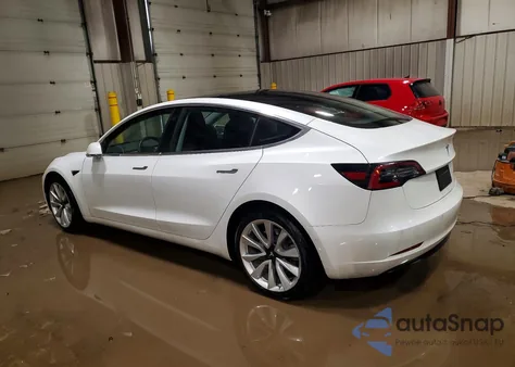 2020 Tesla Model 3 z USA, uszkodzony, nr VIN 5YJ3E1EBXLF621069